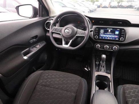Used 2024 Nissan Kicks SV FWD image 21