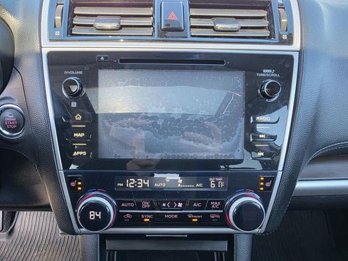 Used 2018 Subaru Outback 2.5i Touring w/ Popular Package #3 image 17