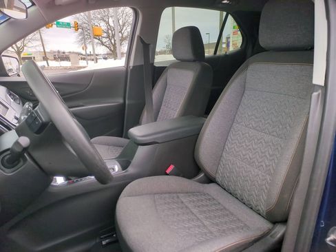 Used 2023 Chevrolet Equinox LT AWD/4WD image 27