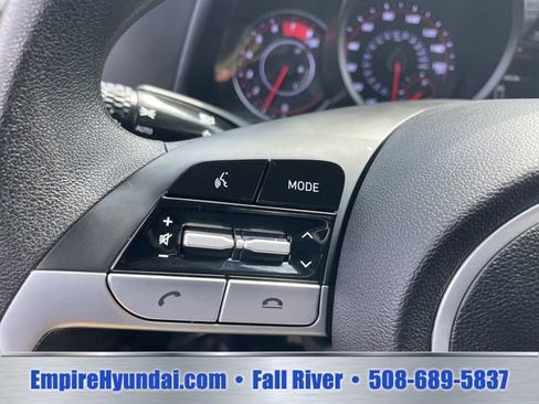 Used 2023 Hyundai Elantra SEL FWD image 27