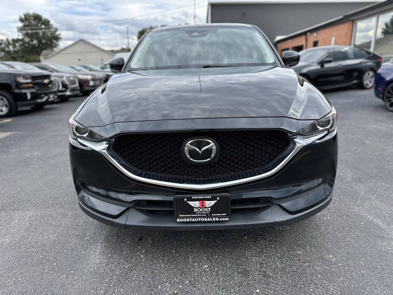 Used 2020 MAZDA CX-5 Touring FWD image 2