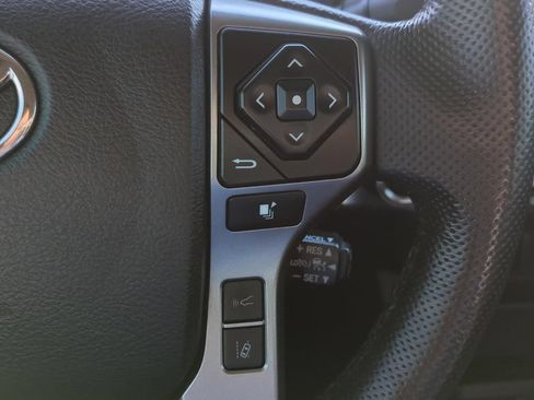 Used 2023 Toyota Tacoma SR5 AWD/4WD image 20