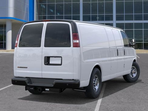 New 2025 Chevrolet Express 3500 Extended w/ Driver Convenience Package image 4