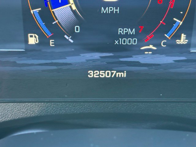 Used 2026 Chevrolet Traverse LT FWD image 4