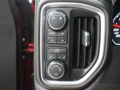 Used 2019 Chevrolet Silverado 1500 LT w/ Texas Edition AWD/4WD image 22
