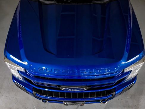 Used 2022 Ford F250 Lariat w/ Chrome Package image 38