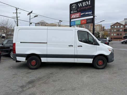Used 2019 Mercedes-Benz Sprinter 144 Cargo image 4