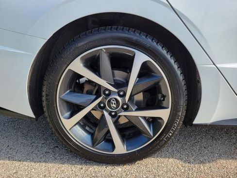 Used 2021 Hyundai Sonata Sport image 5