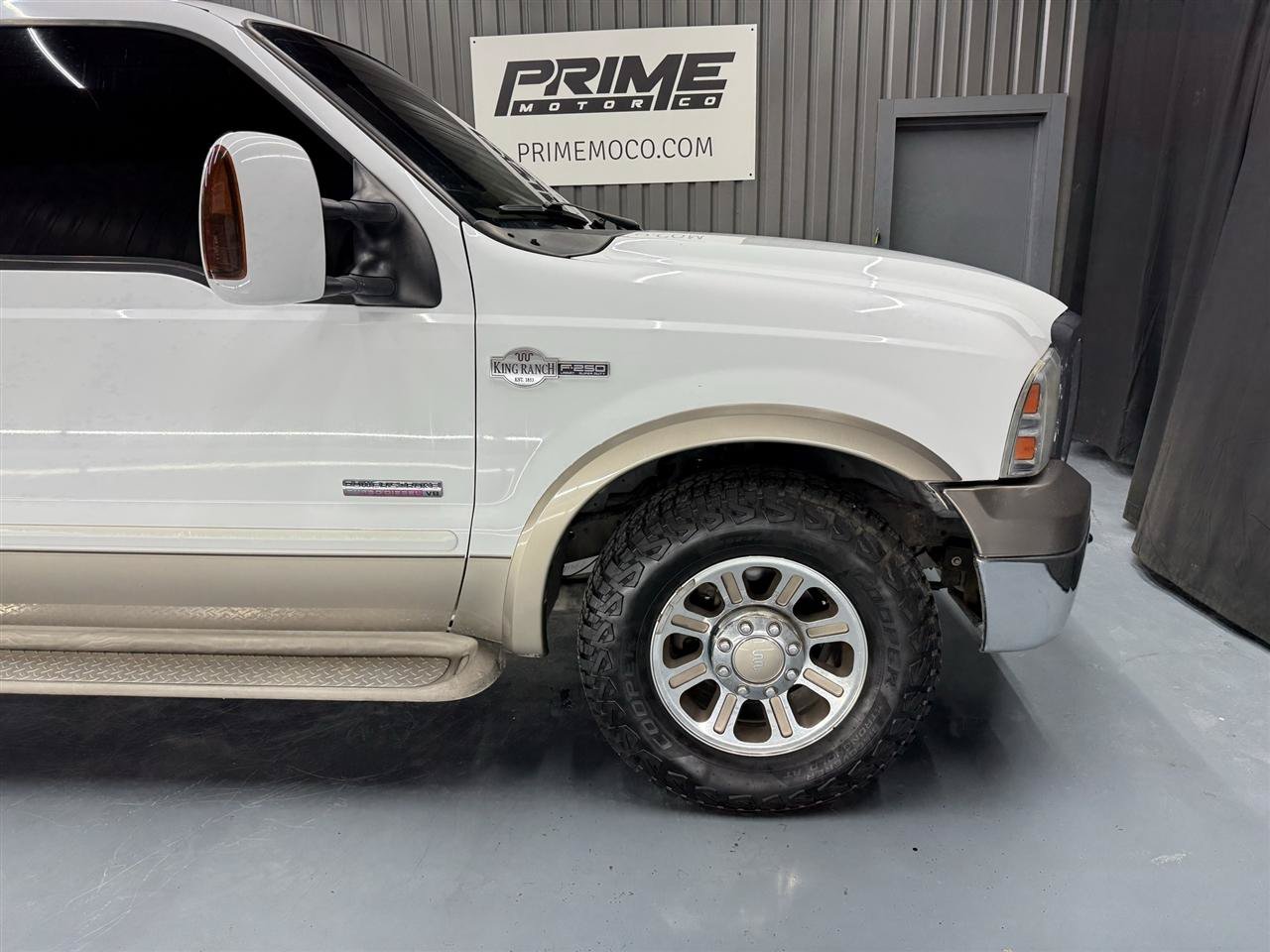 Used 2005 Ford F250 King Ranch RWD image 11