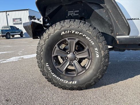 Used 2008 Jeep Wrangler Rubicon w/ PWR Convenience Group image 16