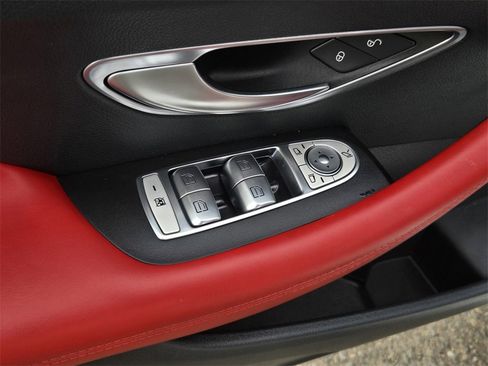 Used 2022 Mercedes-Benz E 450 4MATIC Cabriolet image 13