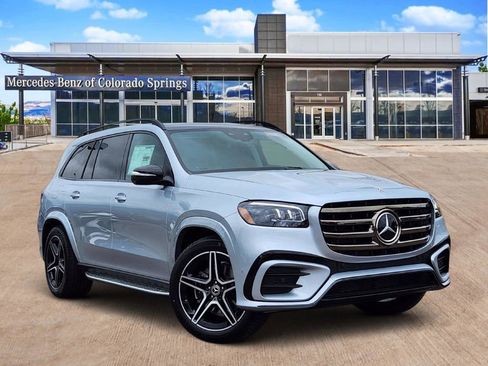 Used 2026 Mercedes-Benz GLS 450 4MATIC image 1