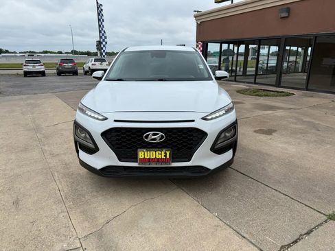 Used 2019 Hyundai Kona SE AWD/4WD image 2