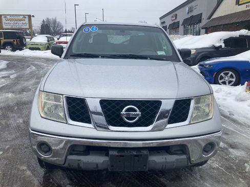 Used 2006 Nissan Frontier SE w/ (P01) Power Pkg image 3