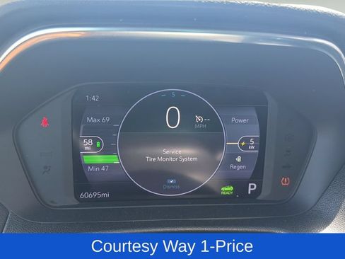 Used 2023 Chevrolet Bolt LT w/ Driver Confidence Package FWD image 13