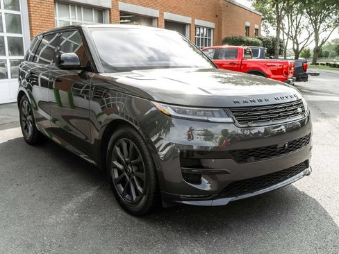 Used 2023 Land Rover Range Rover Sport SE Dynamic AWD/4WD image 5
