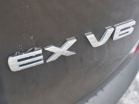 Used 2020 Kia Telluride EX w/ Towing Package image 17