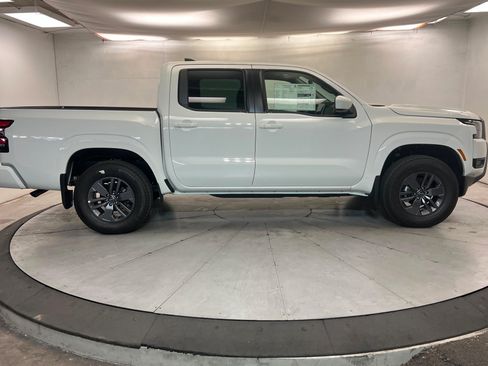 New 2026 Nissan Frontier SV w/ All-Weather Content Package AWD/4WD image 6