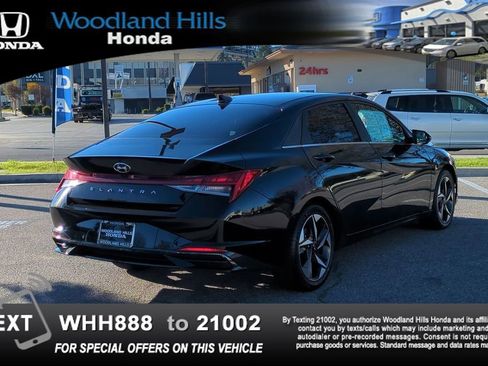 Used 2022 Hyundai Elantra SEL w/ Convenience + Premium Package image 5