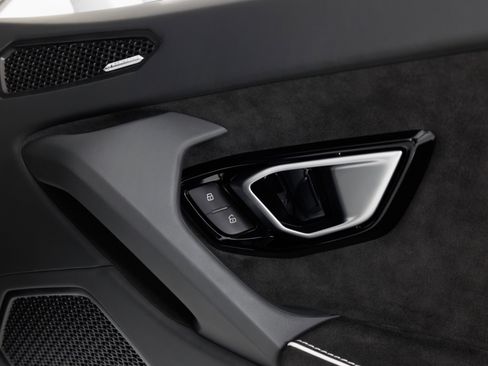 Used 2020 Lamborghini Huracan EVO AWD/4WD image 46