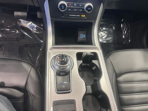 Certified 2024 Ford Edge SEL image 20