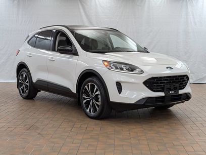 Certified 2022 Ford Escape SE w/ SE Sport Appearance Package
