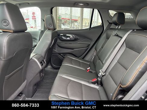 Used 2023 GMC Terrain AT4 w/ Infotainment Package II image 10