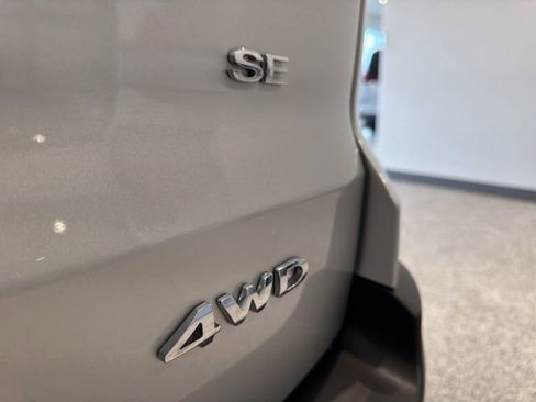 Used 2019 Ford EcoSport SE w/ SE Convenience Package image 15