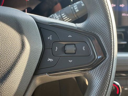 Used 2025 Chevrolet TrailBlazer LT image 25