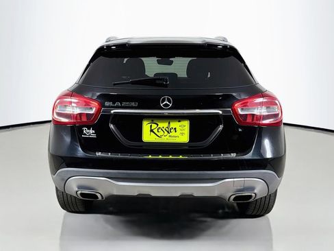 Used 2018 Mercedes-Benz GLA 250 image 7