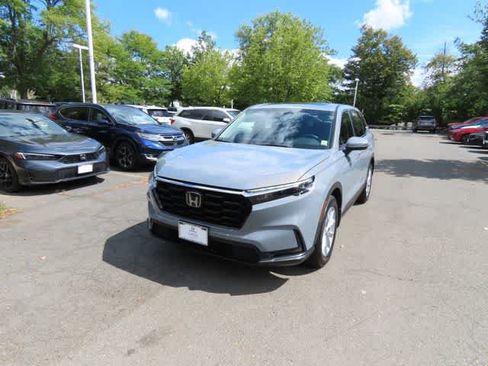 Used 2024 Honda CR-V EX image 1