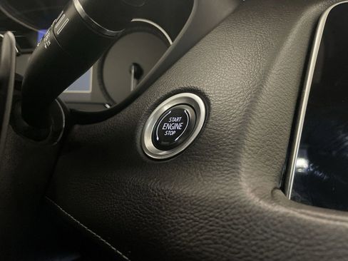 Used 2023 Cadillac XT4 Luxury image 10