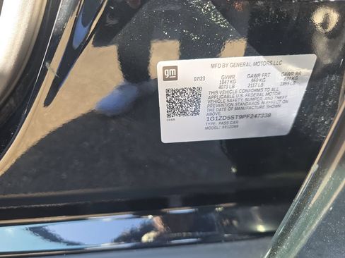 Used 2023 Chevrolet Malibu LT FWD image 25