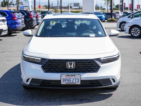 Used 2024 Honda Accord EX image 2