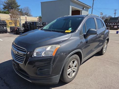 Used 2016 Chevrolet Trax LT image 10