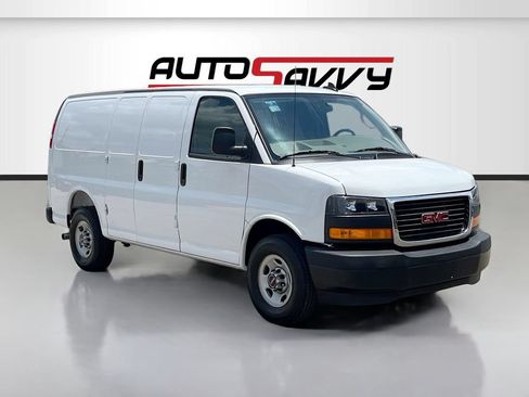 Used 2025 GMC Savana 2500 w/ Driver Convenience Package RWD image 1