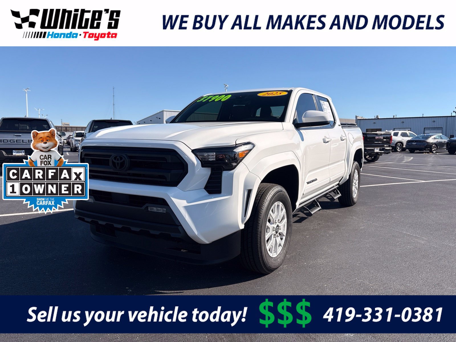 Used 2025 Toyota Tacoma SR5 AWD/4WD image 1