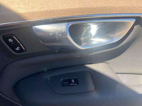 New 2026 Volvo XC90 B5 Plus w/ Protection Package AWD/4WD image 29