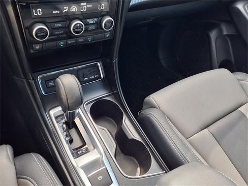 Certified 2022 Subaru Ascent Onyx Edition image 19