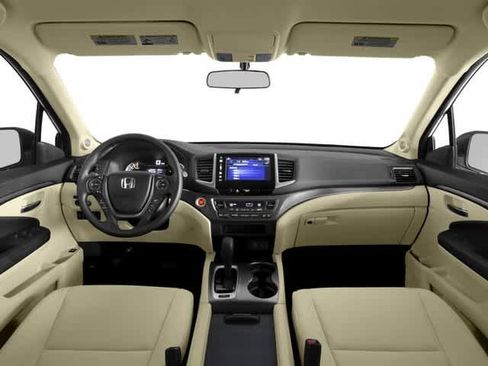 Used 2016 Honda Pilot EX image 7