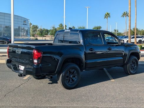Used 2021 Toyota Tacoma SR5 image 8