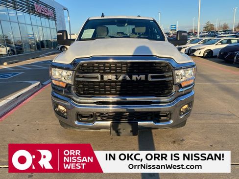 Used 2024 RAM 2500 Big Horn w/ Off Road Package image 8