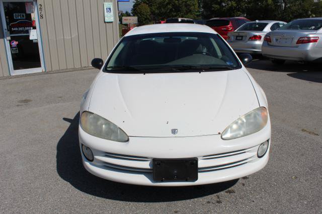 Used 2004 Dodge Intrepid ES FWD image 2