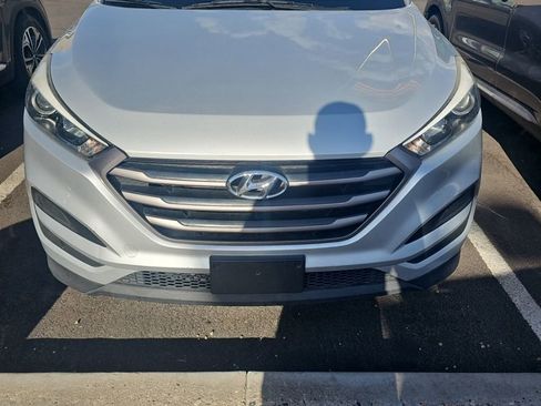 Used 2016 Hyundai Tucson SE FWD image 4