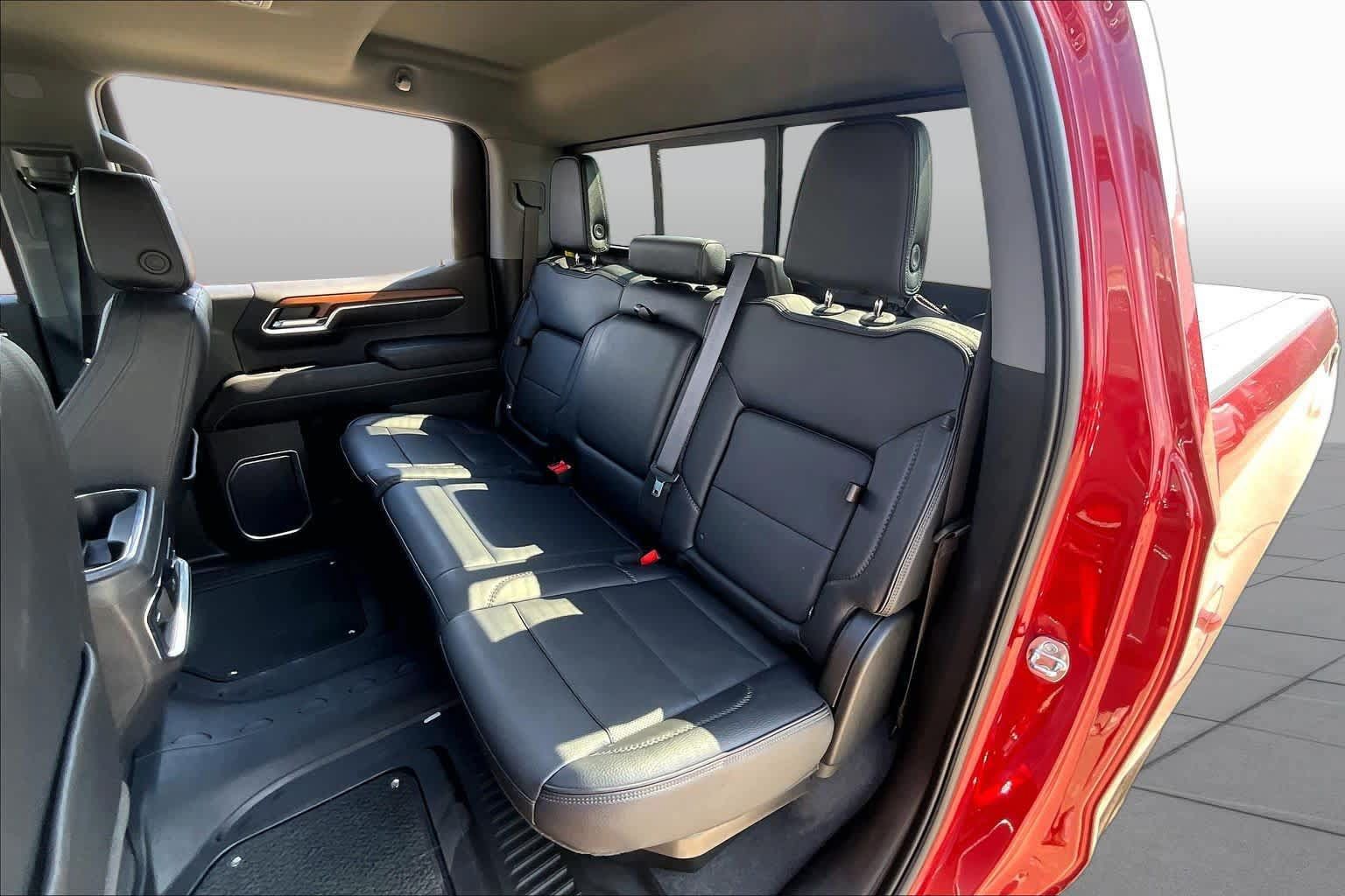 Used 2023 GMC Sierra 1500 Denali w/ Denali Reserve Package AWD/4WD image 21