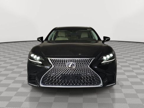 Used 2020 Lexus LS 500 AWD w/ Accessory Package (Z2) image 3