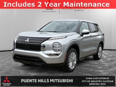 New 2025 Mitsubishi Outlander ES