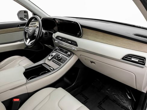 Used 2021 Hyundai Palisade Limited image 12