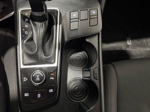 Used 2024 Kia Sportage LX AWD/4WD image 32