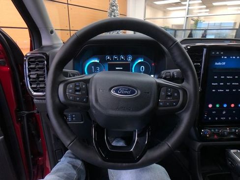 New 2025 Ford Ranger Lariat w/ Black Appearance Package image 13